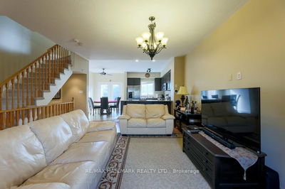 95 John Bell Cres, Toronto - Clairlea-Birchmount image-0-2