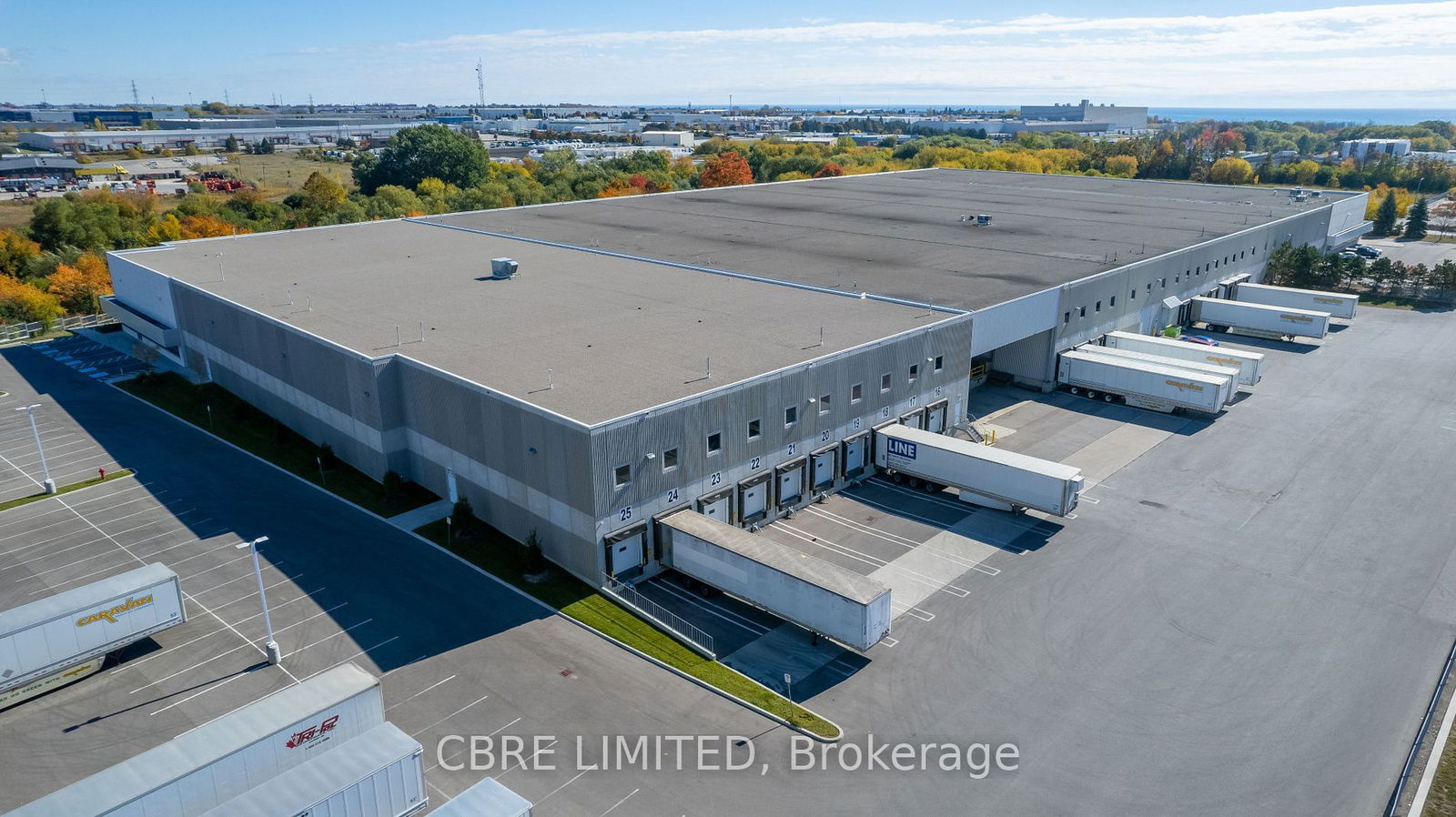 Building at 1702 Tricont Avenue, Whitby, Whitby Industrial