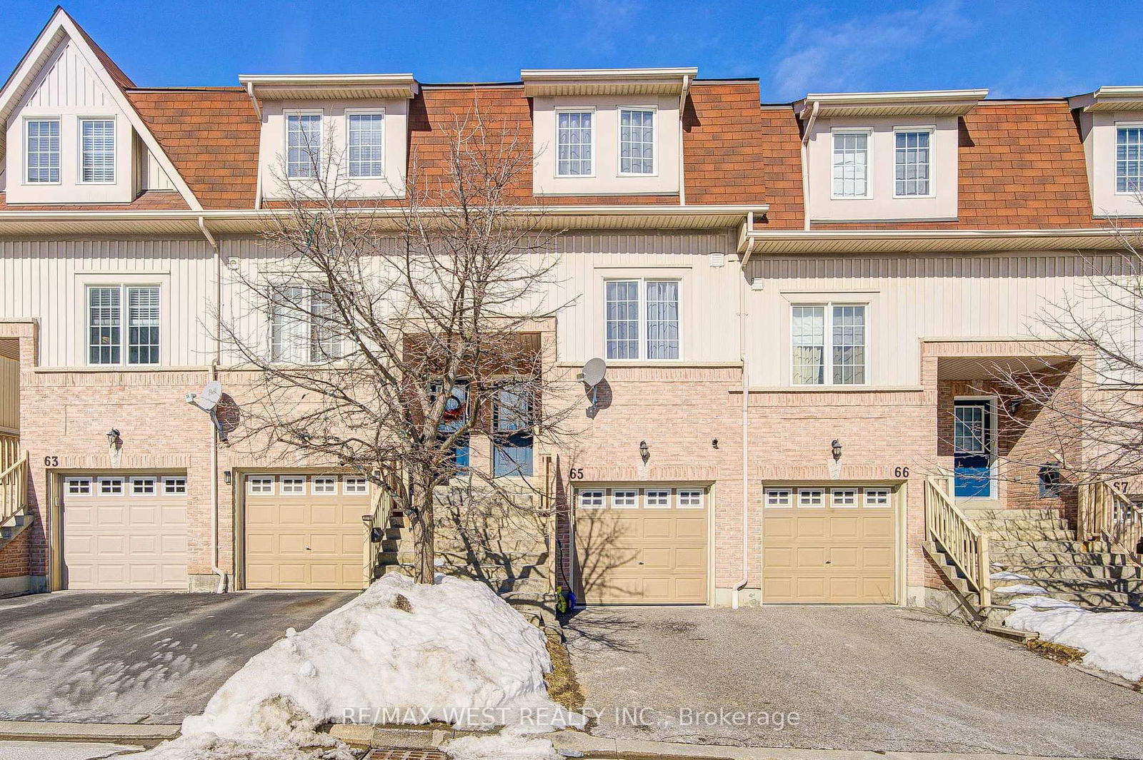 Townhouse for sale at 65-735 Sheppard Avenue, Pickering, Woodlands, L1V 7K5 - MLS: E12015850