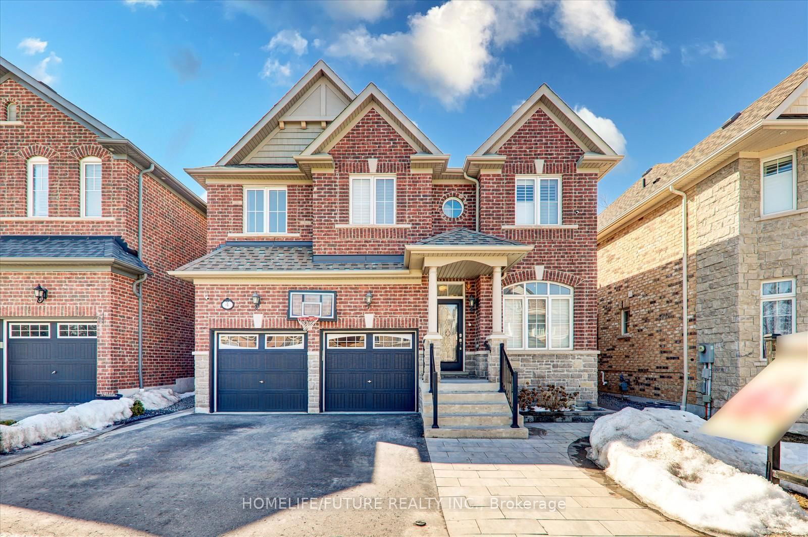 Detached House for sale at 4 Bignell Crescent, Ajax, Northeast Ajax, L1Z 0P7 - MLS: E12015903