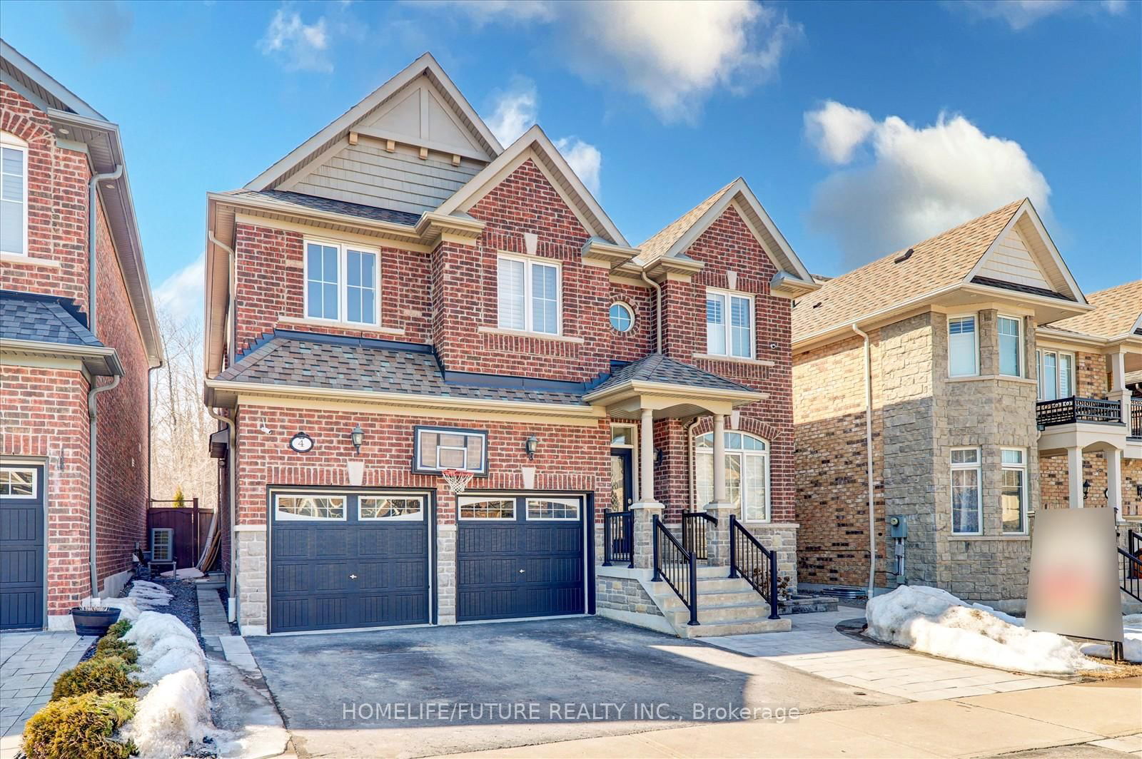 Detached House for sale at 4 Bignell Crescent, Ajax, Northeast Ajax, L1Z 0P7 - MLS: E12015903