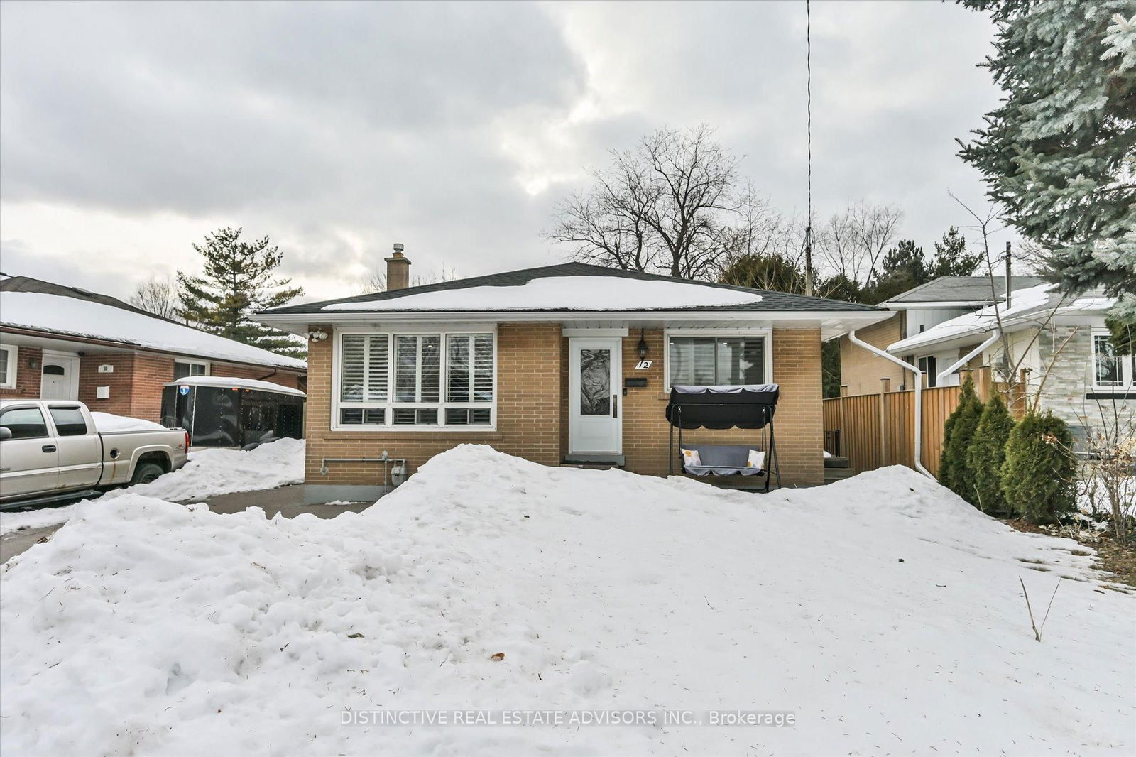 Detached House for sale at 12 Sundance Crescent, Toronto, Woburn, M1G 2M2 - MLS: E12016150