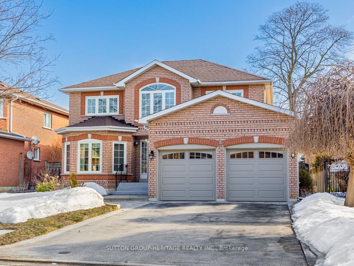 Detached House sold at 62 Devonridge Crescent, Toronto, Highland Creek, M1C 5B1 - MLS: E12016370