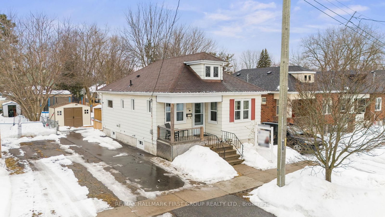 Detached House sold at 101 Westmoreland Avenue, Oshawa, O'Neill, L1G 2N2 - MLS: E12016393