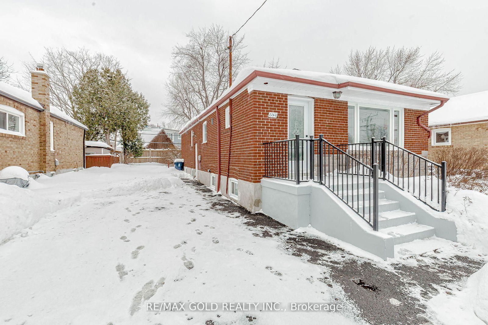 Detached House for sale at 1362 Pharmacy Avenue, Toronto, Wexford-Maryvale, M1R 2J5 - MLS: E12017150