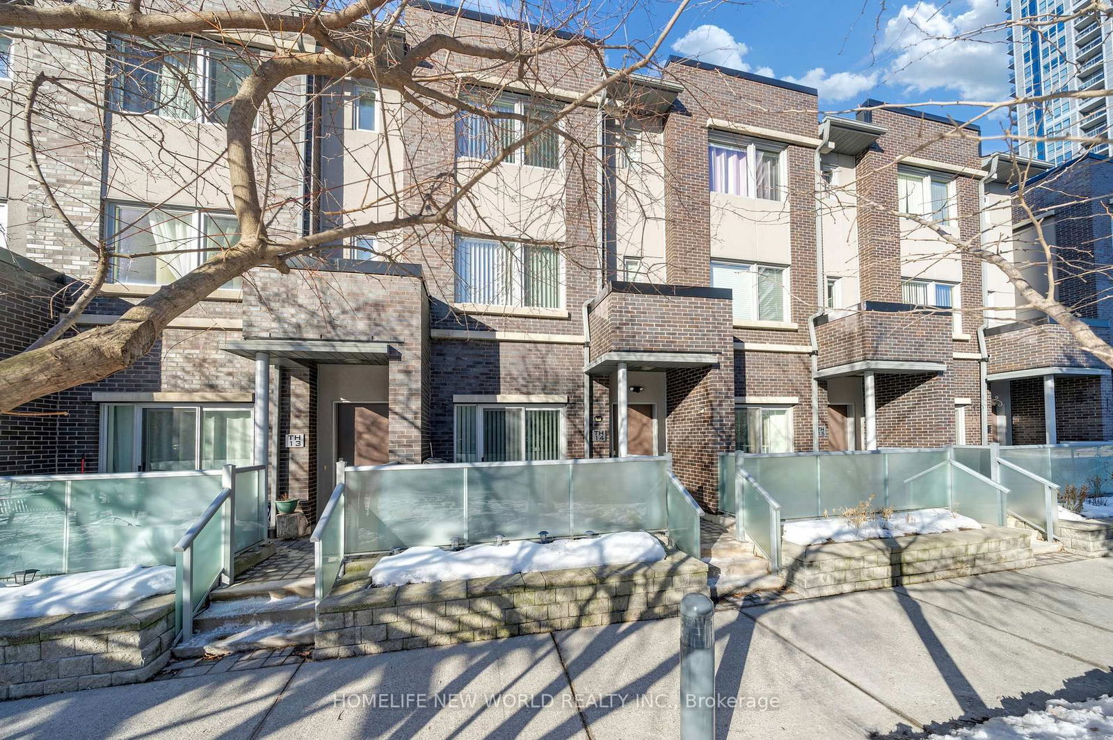 Townhouse for sale at 14-310 Village Green Square, Toronto, Agincourt South-Malvern West, M1S 0L1 - MLS: E12017847