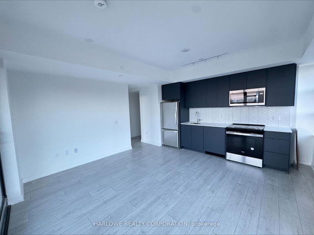 329 D - 1614 Charles Street