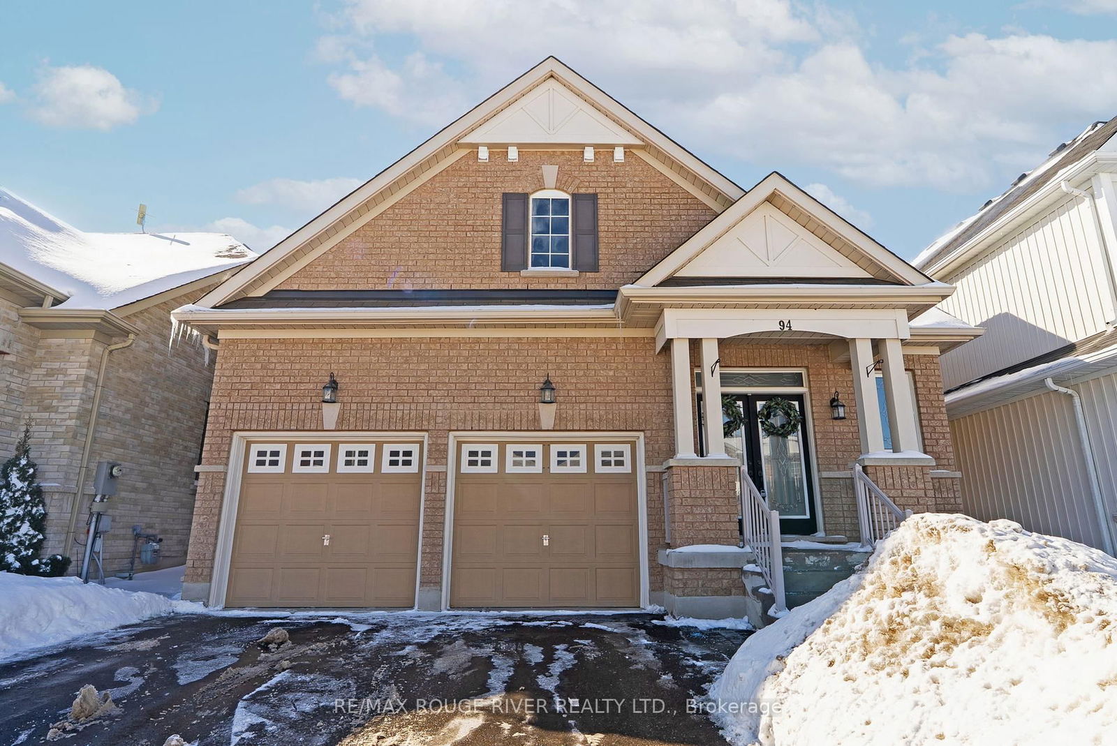 Detached House sold at 94 Thomas Woodlock Street, Clarington, Newcastle, L1B 1G9 - MLS: E12018085