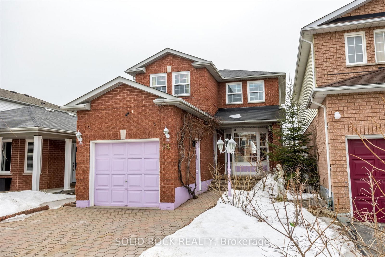 Detached House for sale at 74 John Walter Crescent, Clarington, Courtice, L1E 2W7 - MLS: E12018201