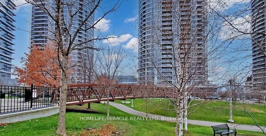 Condo for sale at Ph20-181 Village Green Square, Toronto, Agincourt South-Malvern West, M1S 0L3 - MLS: E12018286