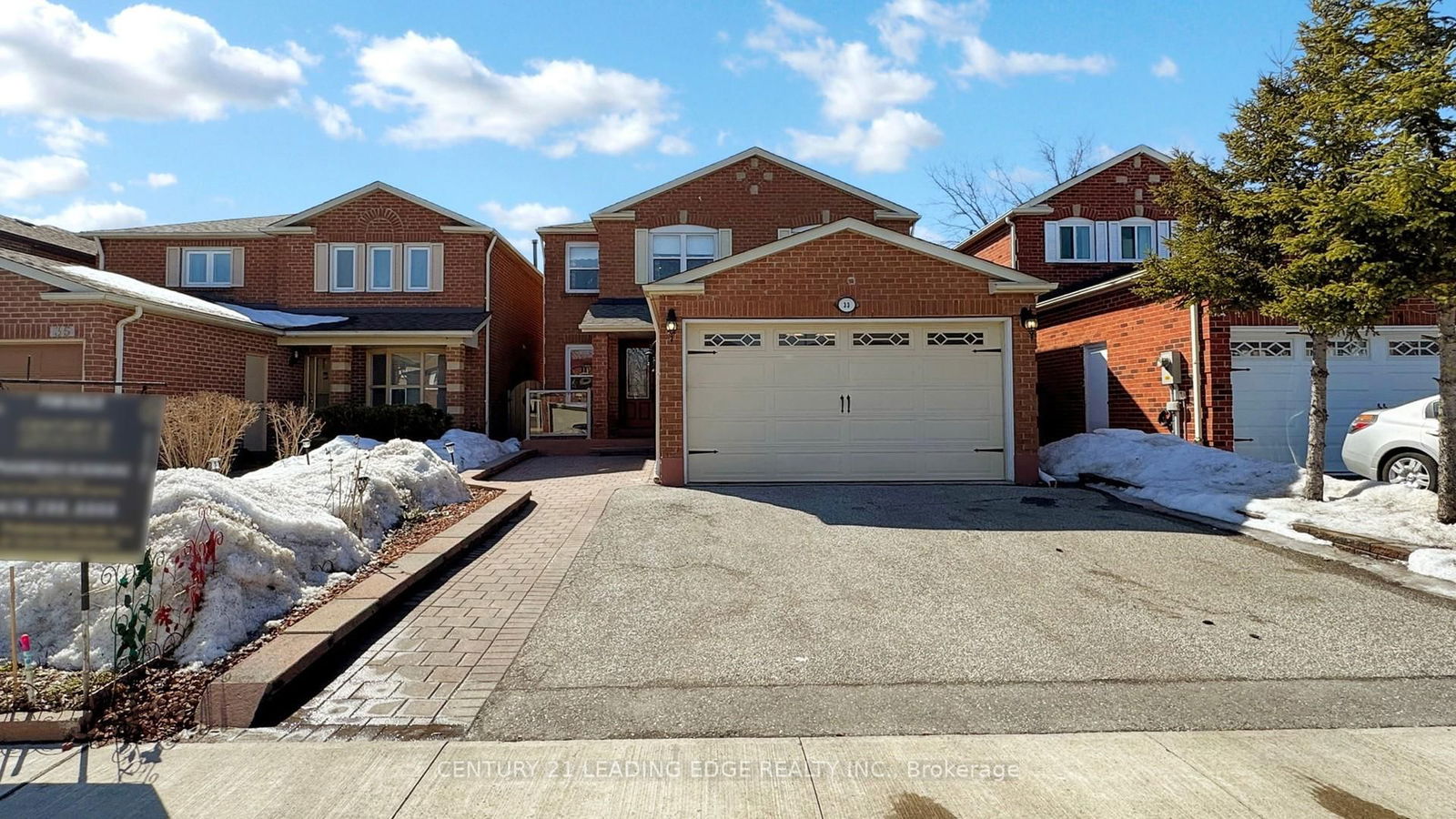 Detached House sold at 33 Carisbrooke Square, Toronto, Malvern, M1B 4M5 - MLS: E12018290