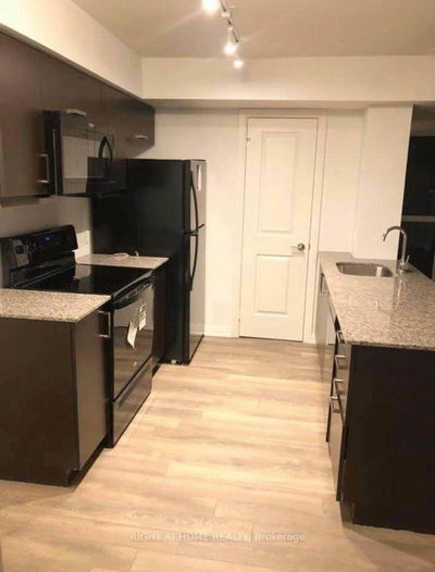 Unit 718 — 30 Meadowglen Pl, Toronto - Woburn image-0-2