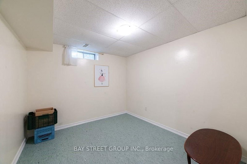 3 Myrna Lane, Toronto, M1V 3N6 | Image 3