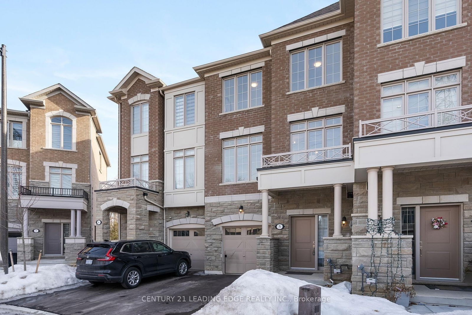 Townhouse for sale at 5 Coote Court, Ajax, Northwest Ajax, L1T 0P5 - MLS: E12018936