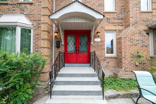 4 Flazington Court
