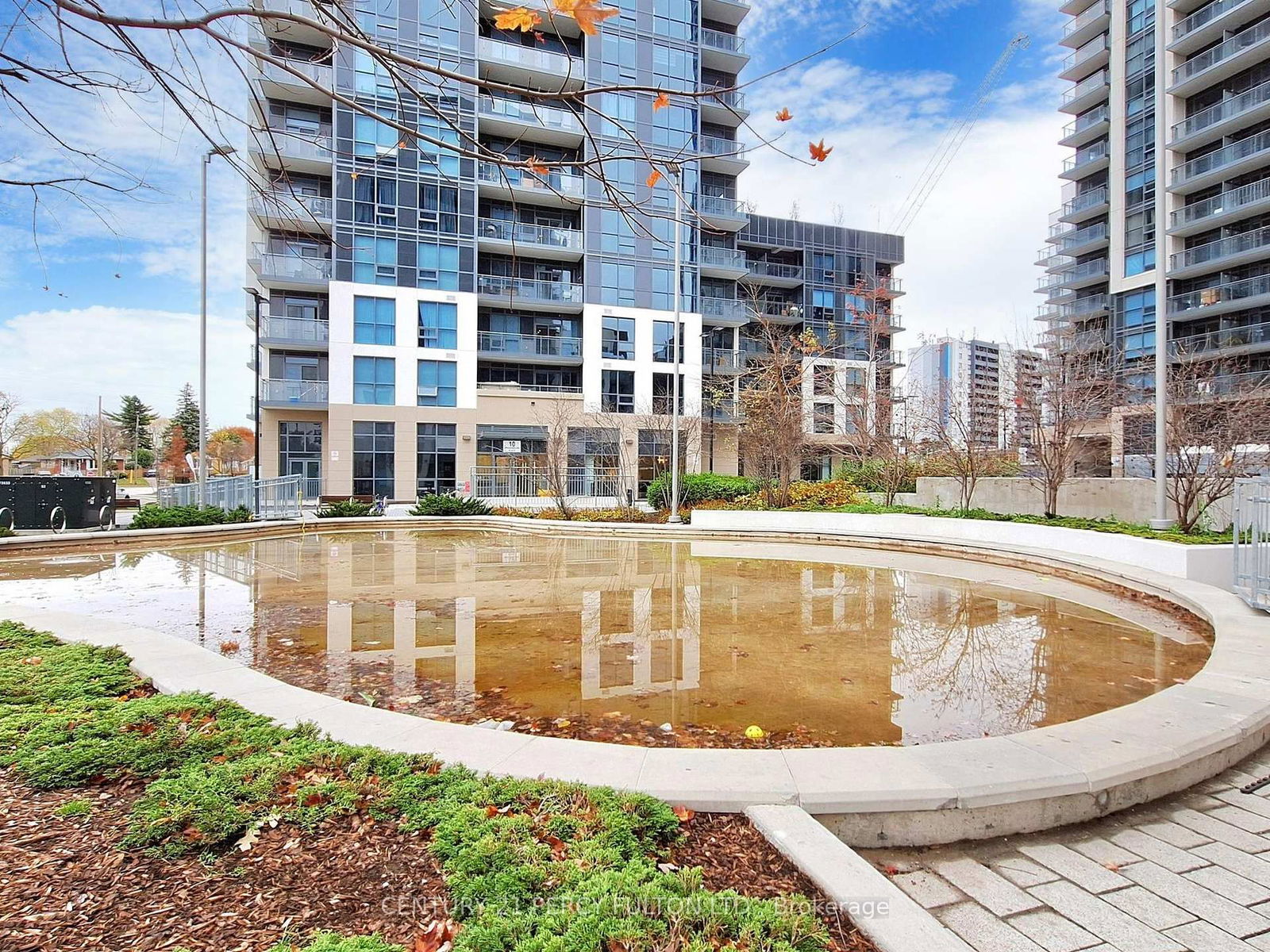 Condo for sale at LPh 01-10 Meadowglen Place, Toronto, Woburn, M1G 0A8 - MLS: E12019339