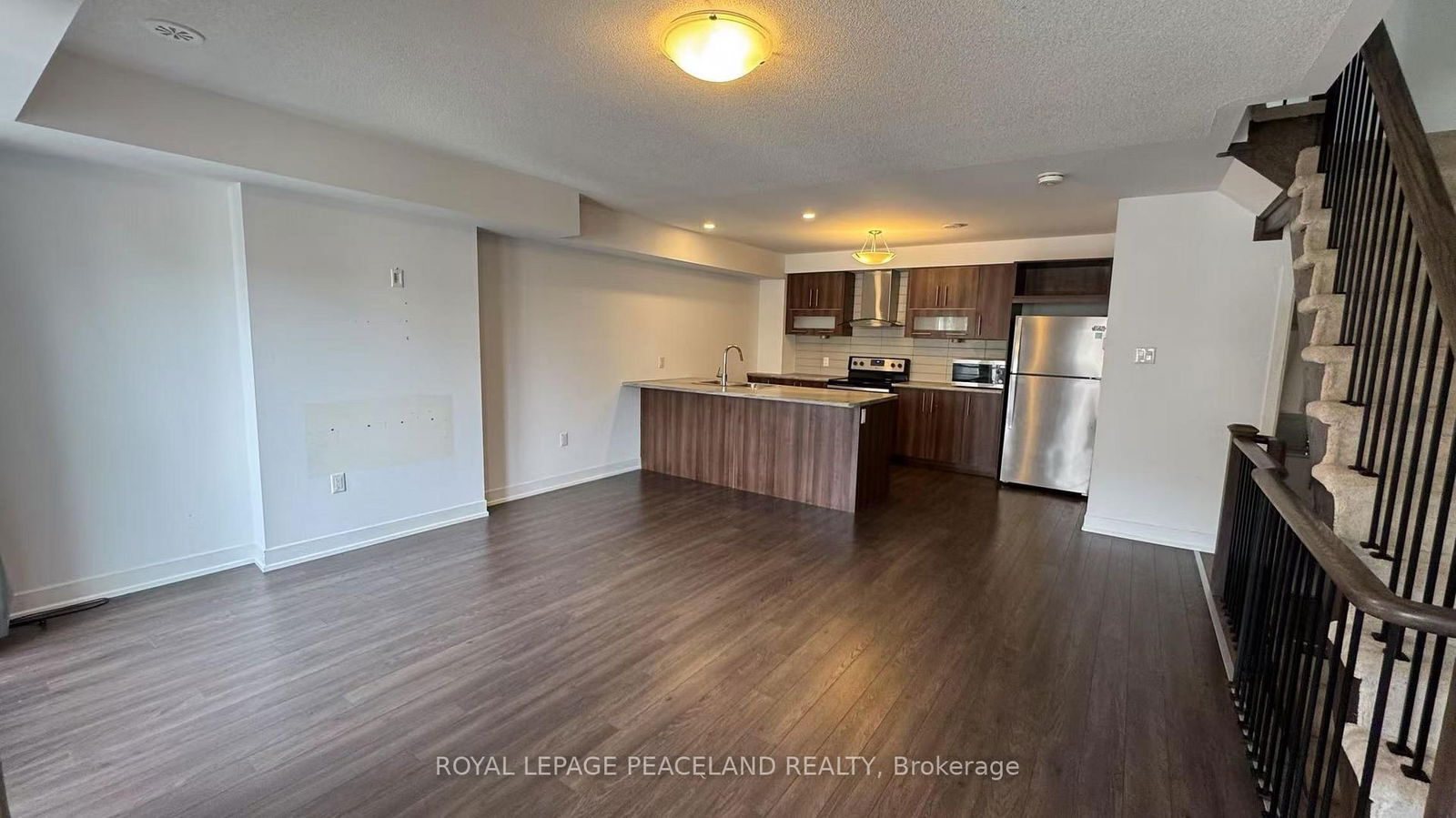 Townhouse leased at 12-25 Pallock Hill Way, Whitby, Pringle Creek, L1R 0N5 - MLS: E12020572