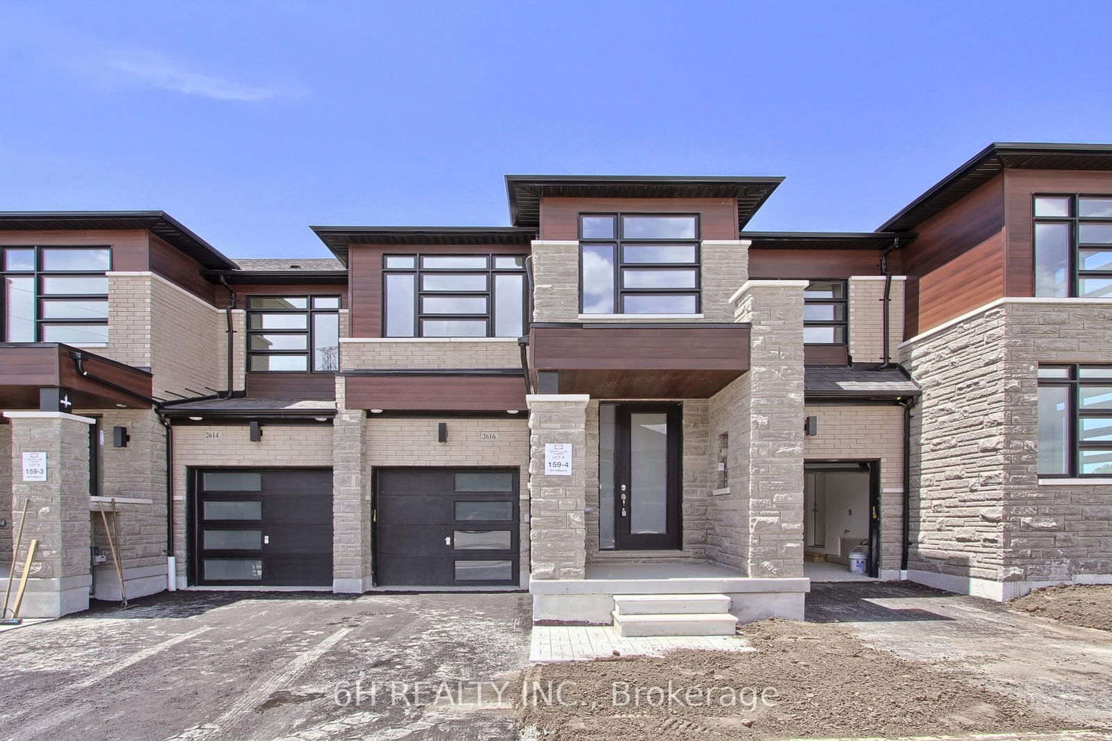 Townhouse for sale at 2616 Hibiscus Drive, Pickering, Rural Pickering, L1X 0L8 - MLS: E12020600