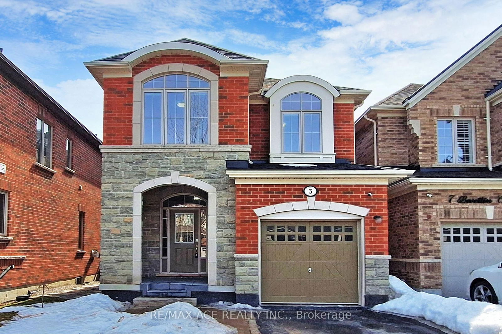 Detached House for sale at 5 Beverton Crescent, Ajax, Northwest Ajax, L1T 0L8 - MLS: E12021170