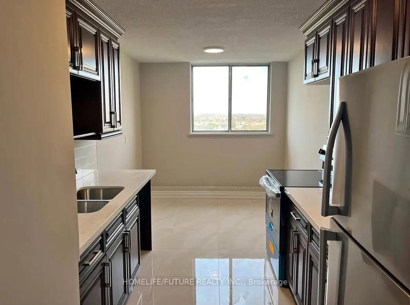 1214 - 100 Wingarden Crt, Toronto, M1B 2P4 | Image 2