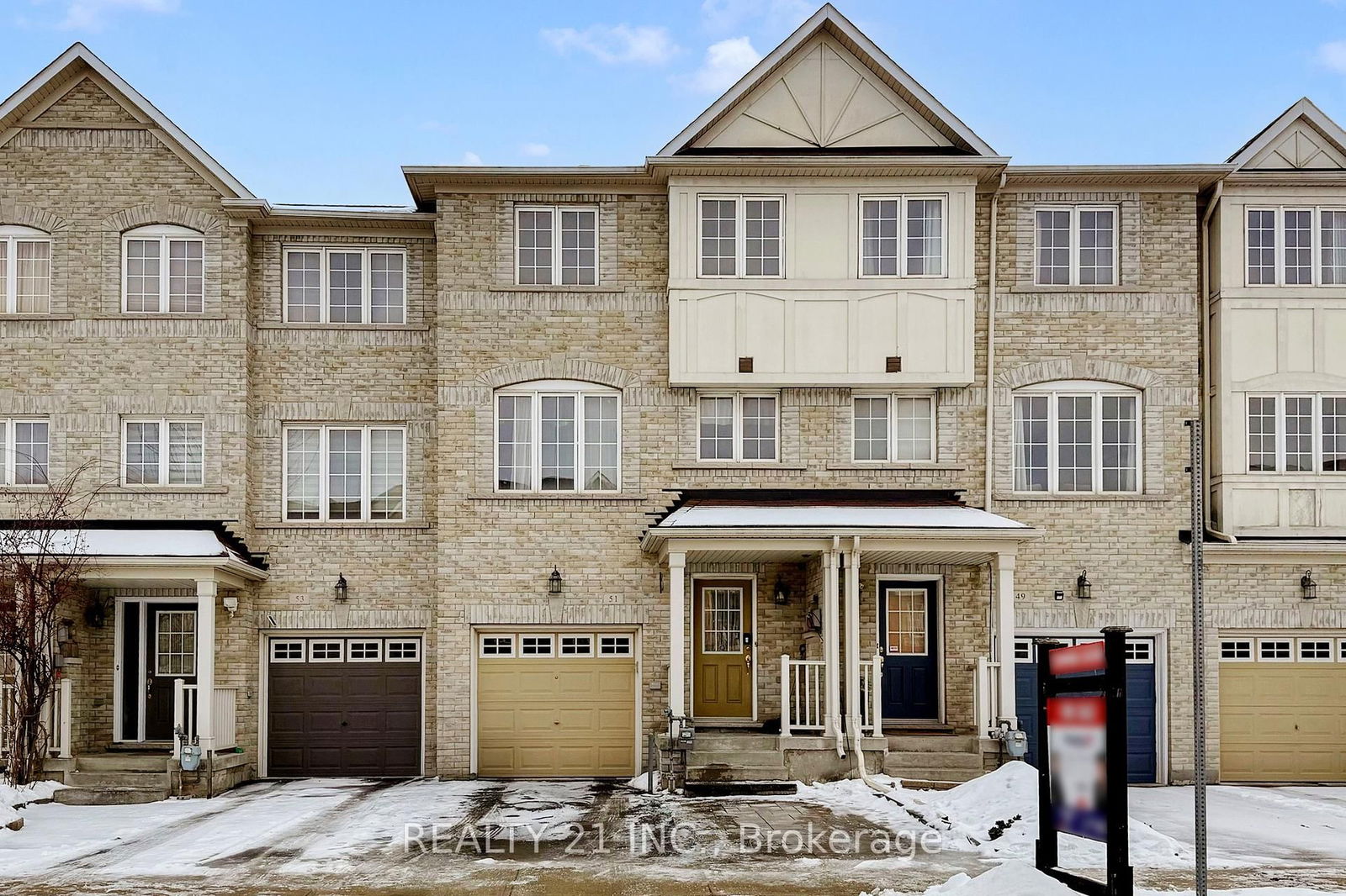 Townhouse for sale at 51 Goulden Crescent, Toronto, Clairlea-Birchmount, M1L 0A7 - MLS: E12021501