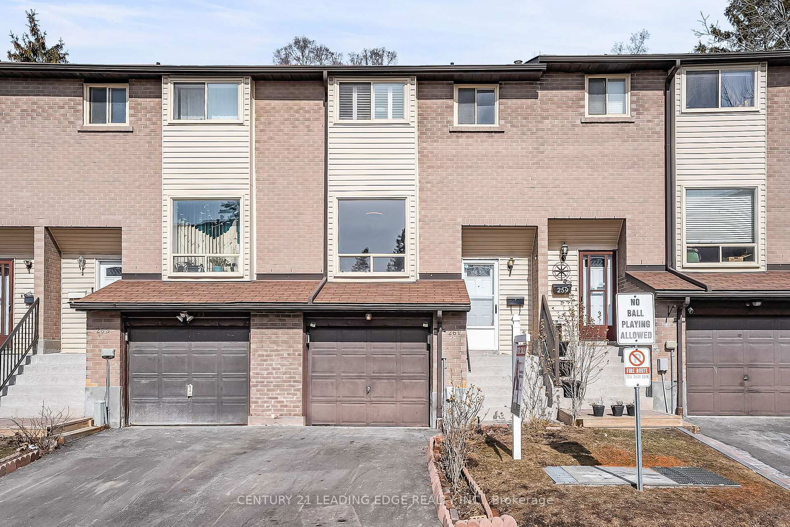 Townhouse for sale at 261-55 Collinsgrove Road, Toronto, West Hill, M1E 4Z2 - MLS: E12021867