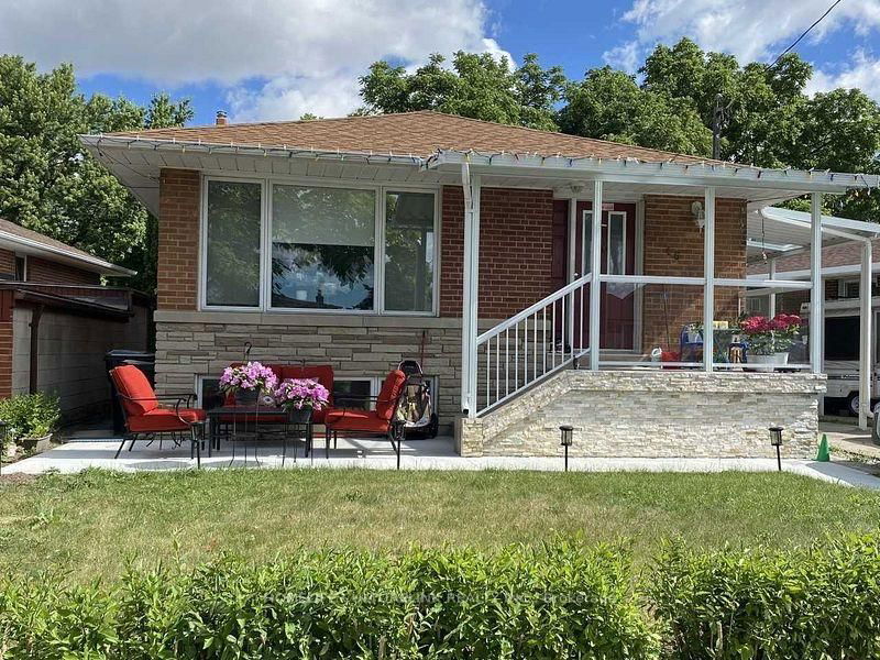 home for lease on Bsmt Rm-46 Stansbury Crescent N