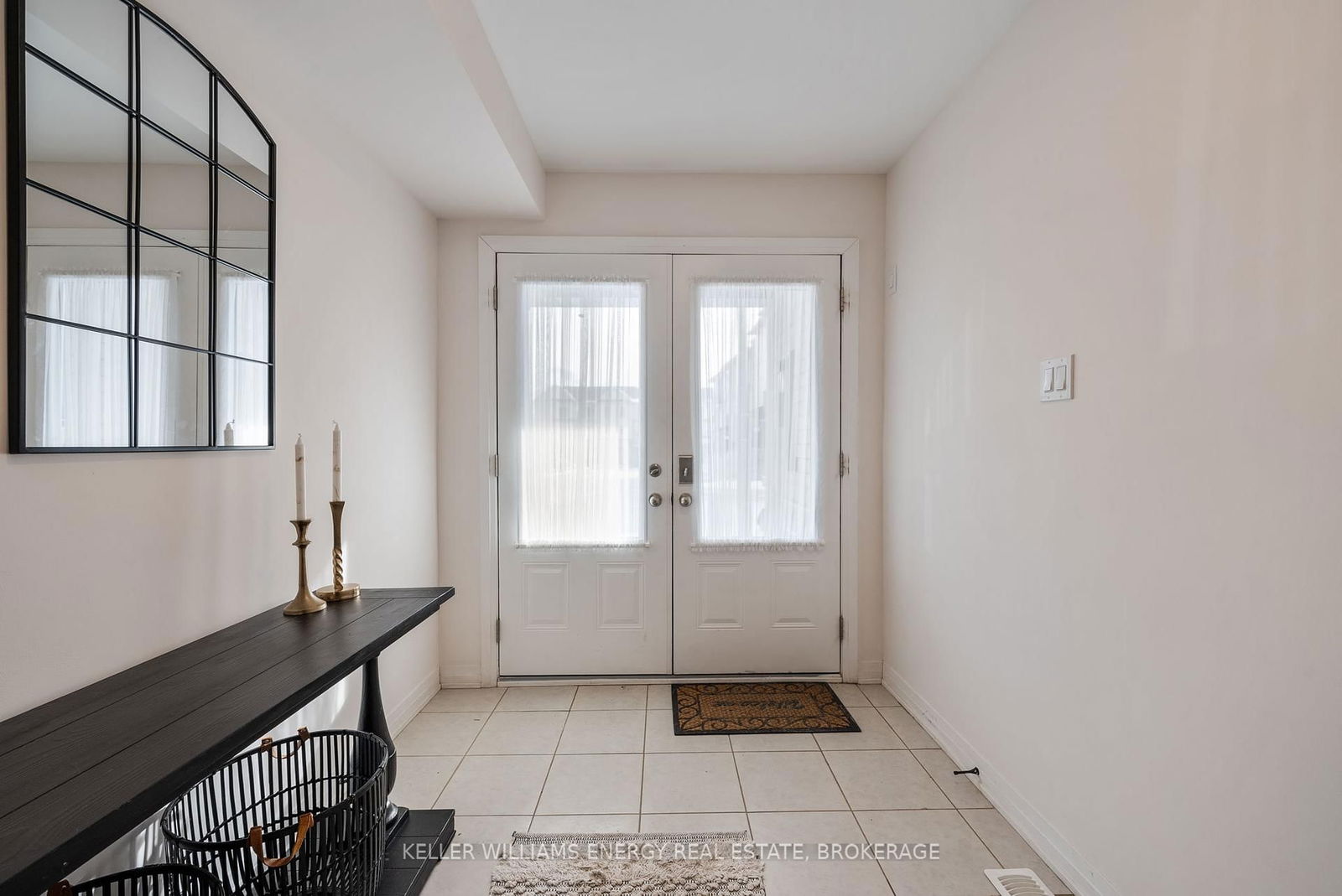 Townhouse for sale at 74 Ambereen Place, Clarington, Bowmanville, L1C 7H5 - MLS: E12021942