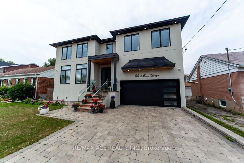 Detached House for sale at 44 Muir Drive, Toronto, Scarborough Village, M1M 3B4 - MLS: E12021980