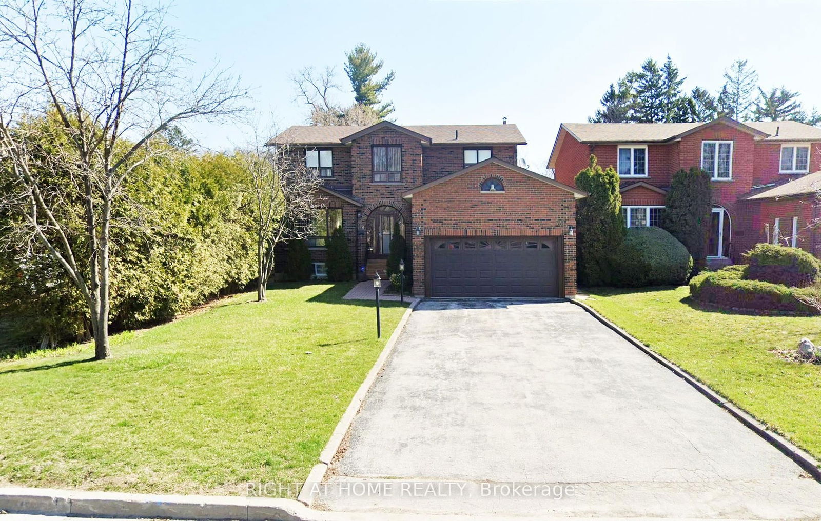 Detached House sold at 65A Bethune Boulevard, Toronto, Scarborough Village, M1M 3C2 - MLS: E12022202