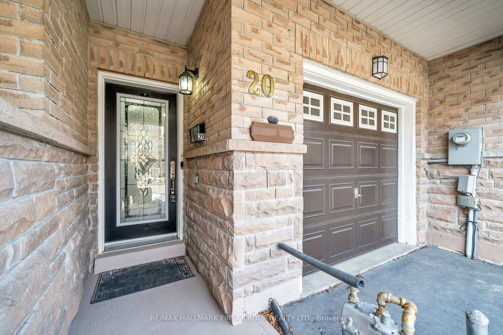 Townhouse for sale at 20 Webbford Street, Ajax, South West, L1S 0A7 - MLS: E12022215