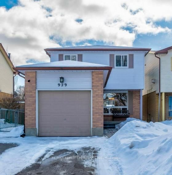 home for sale on 929 Traddles Avenue