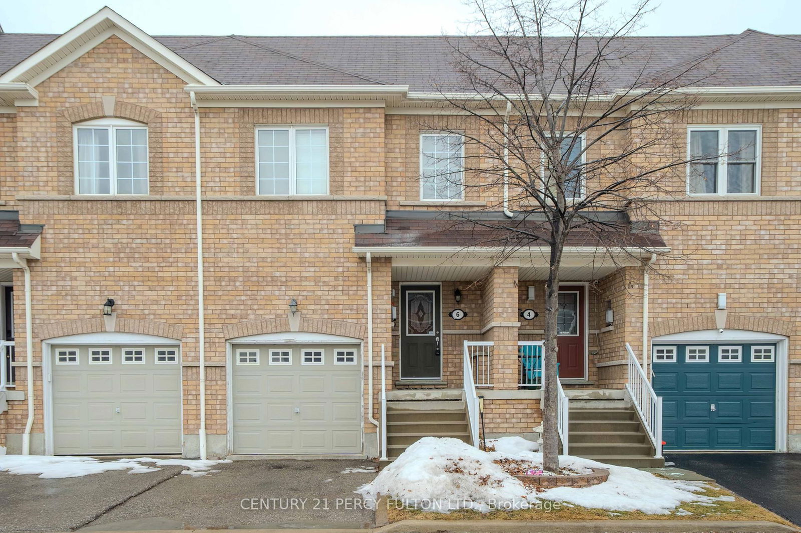 Townhouse for sale at 6 Arbuckle Way, Whitby, Blue Grass Meadows, L1N 0C3 - MLS: E12023444