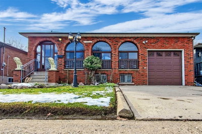 Detached House leased at 14 Beacon Road, Toronto, Ontario, M1P 1G7 - Dorset Park - MLS: E12023539