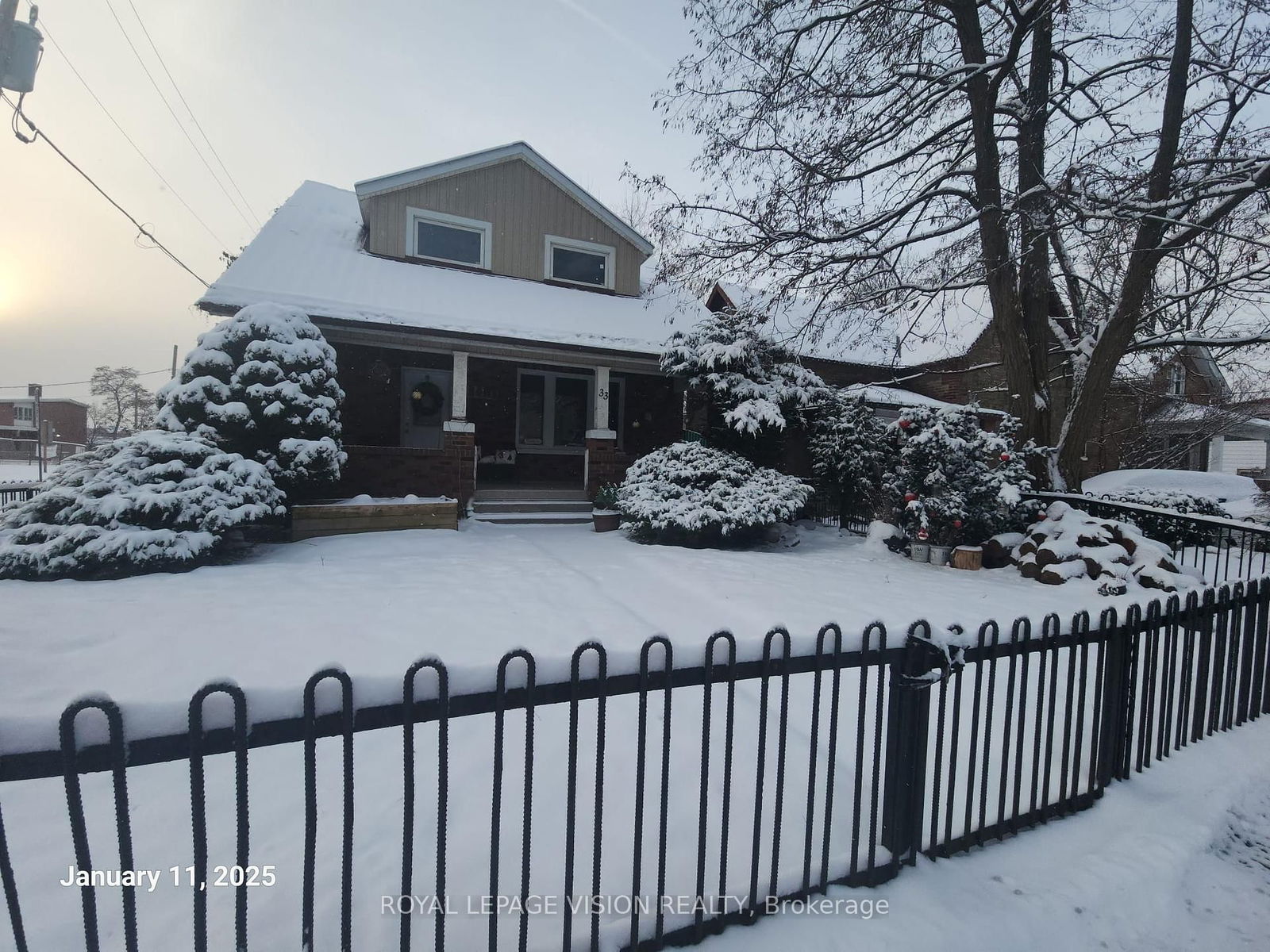 Property at 33 Adelaide