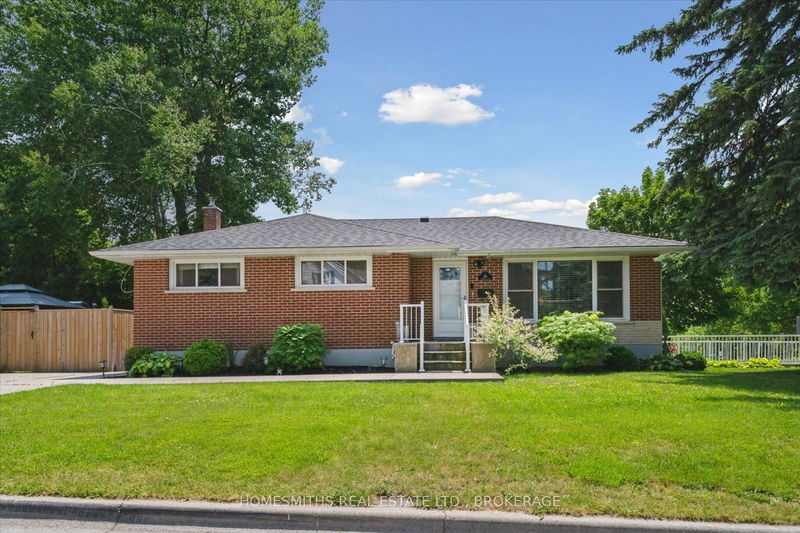 home for lease on 749 Cambridge Court