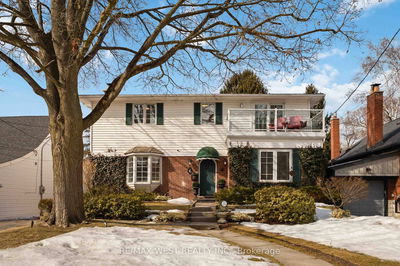 4 Harding Blvd, Toronto - Birchcliffe-Cliffside
