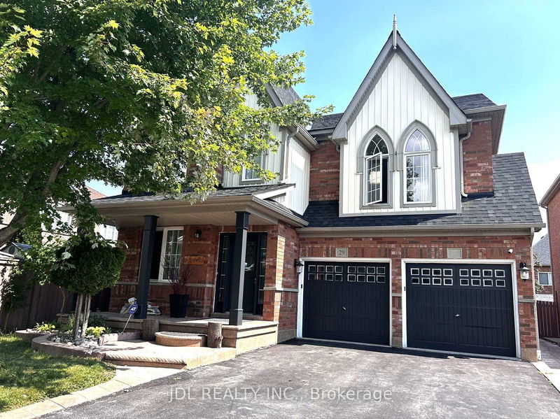 home for lease on 29 dunwell Crescent