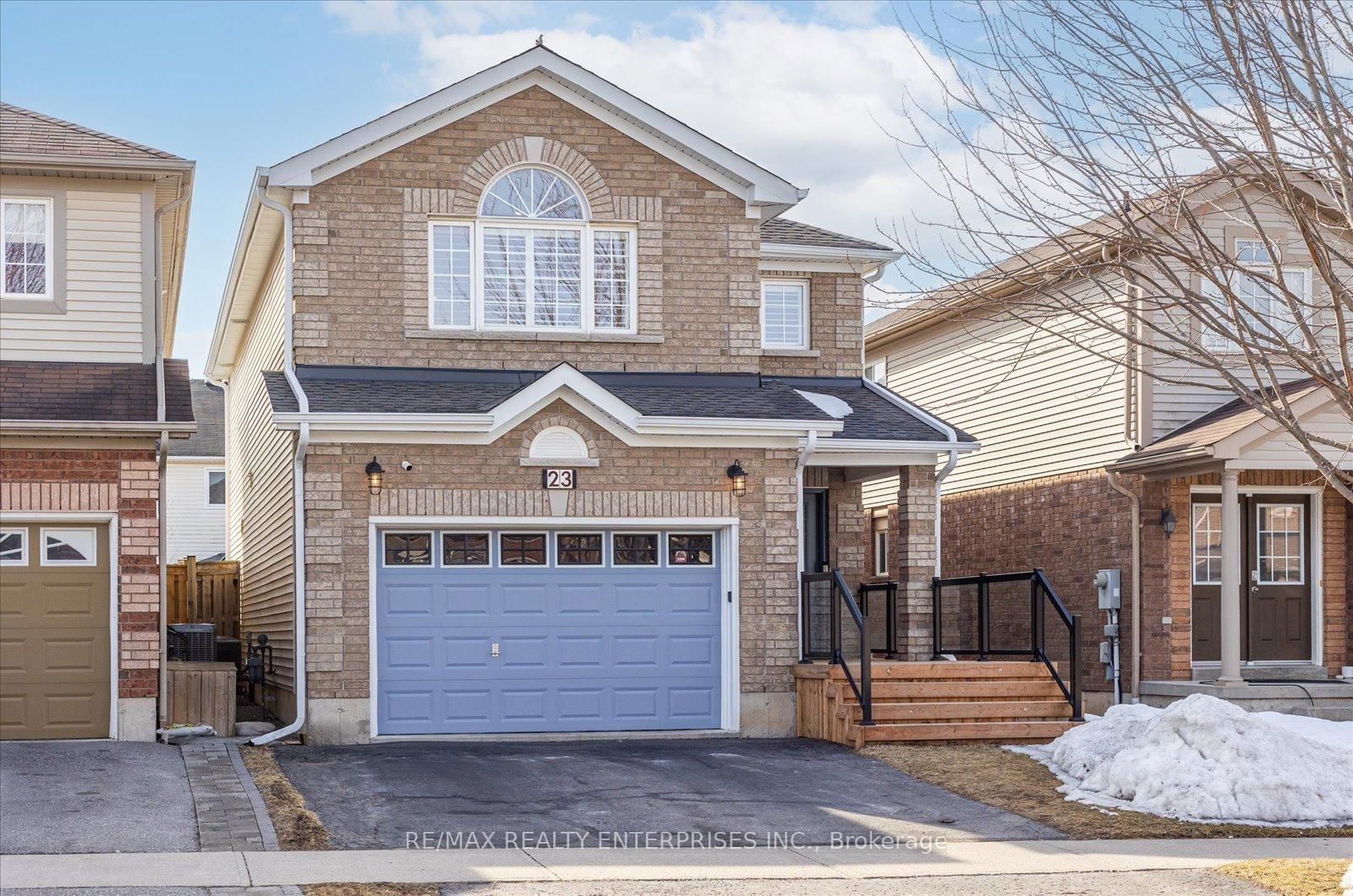 Detached House for sale at 23 Dadson Drive, Clarington, Bowmanville, L1C 5J1 - MLS: E12025376