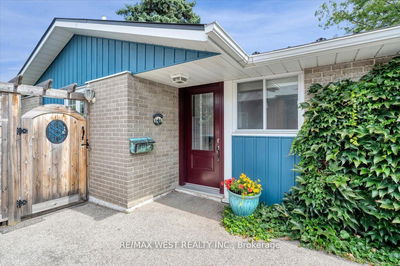 254 Confederation Dr, Toronto - Woburn image-0-2