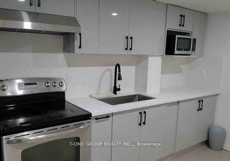 home for lease on Basment-54 Muirlands Drive