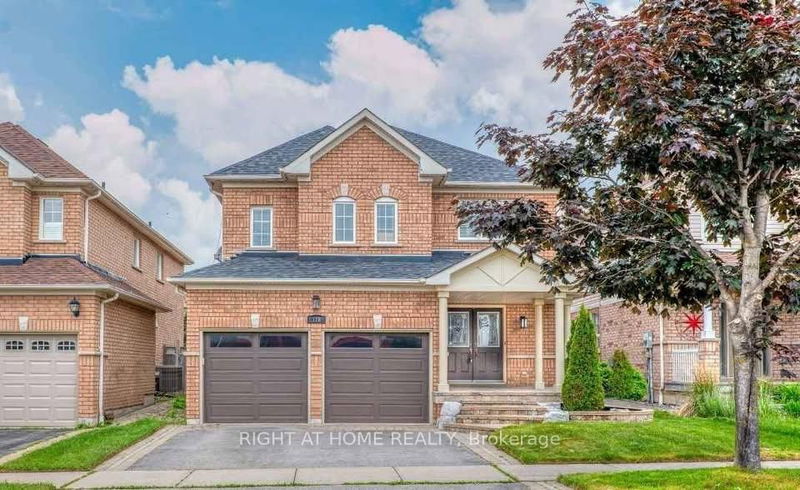 Unit Lower — 126 Medland Ave, Whitby - Williamsburg image-0-0