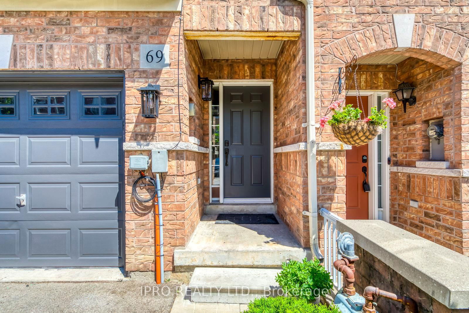 Townhouse for sale at 69 Huxtable Lane, Toronto, Rouge E11, M1B 0A3 - MLS: E12027625