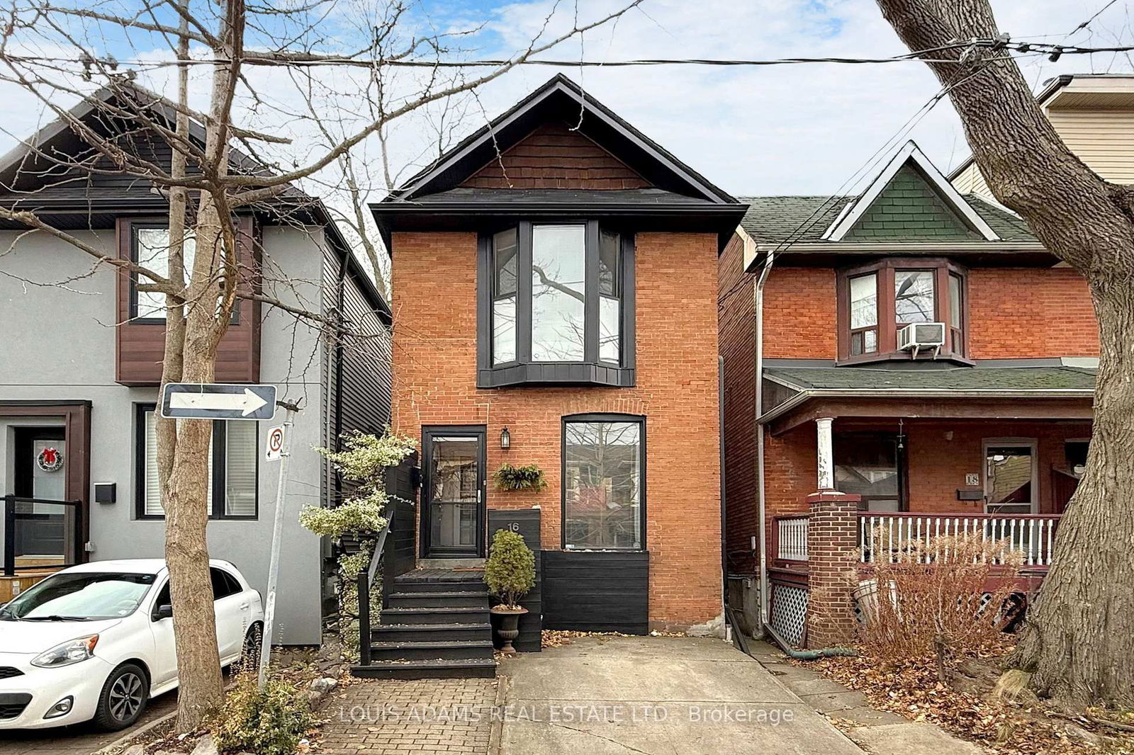 Detached House for sale at 16 Winnifred Avenue, Toronto, South Riverdale, M4M 2X3 - MLS: E12027631