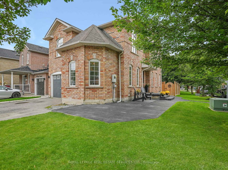 home for sale on 16 Woolf Crescent