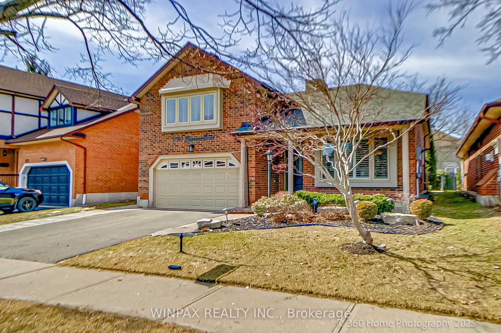 Property at 973 Glenanna