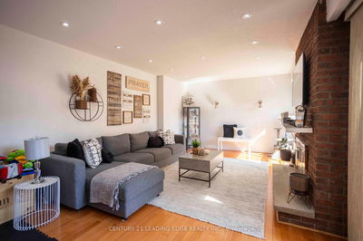Unit 12 — 2 Dailing Gate, Toronto - Malvern image-0-1