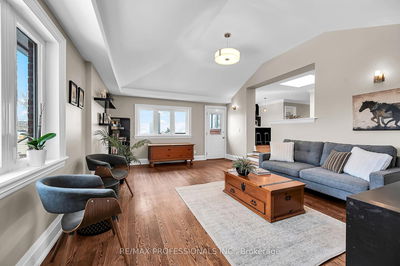 66 Clonmore Dr, Toronto - Birchcliffe-Cliffside image-0-4