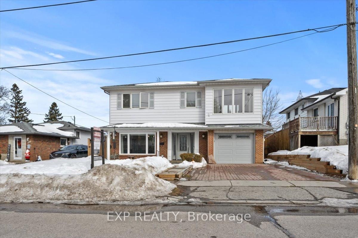 Detached House for sale at 203 Stewart Street, Whitby, Blue Grass Meadows, L1N 3V2 - MLS: E12029293