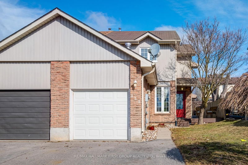 home for sale on 121 Castlebar Crescent